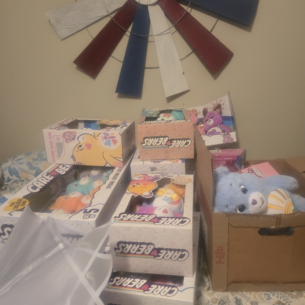 Care Bears Collection Show On Tuesday Oct 21, 930 Pm EST...Fun Fun Fun...givvys